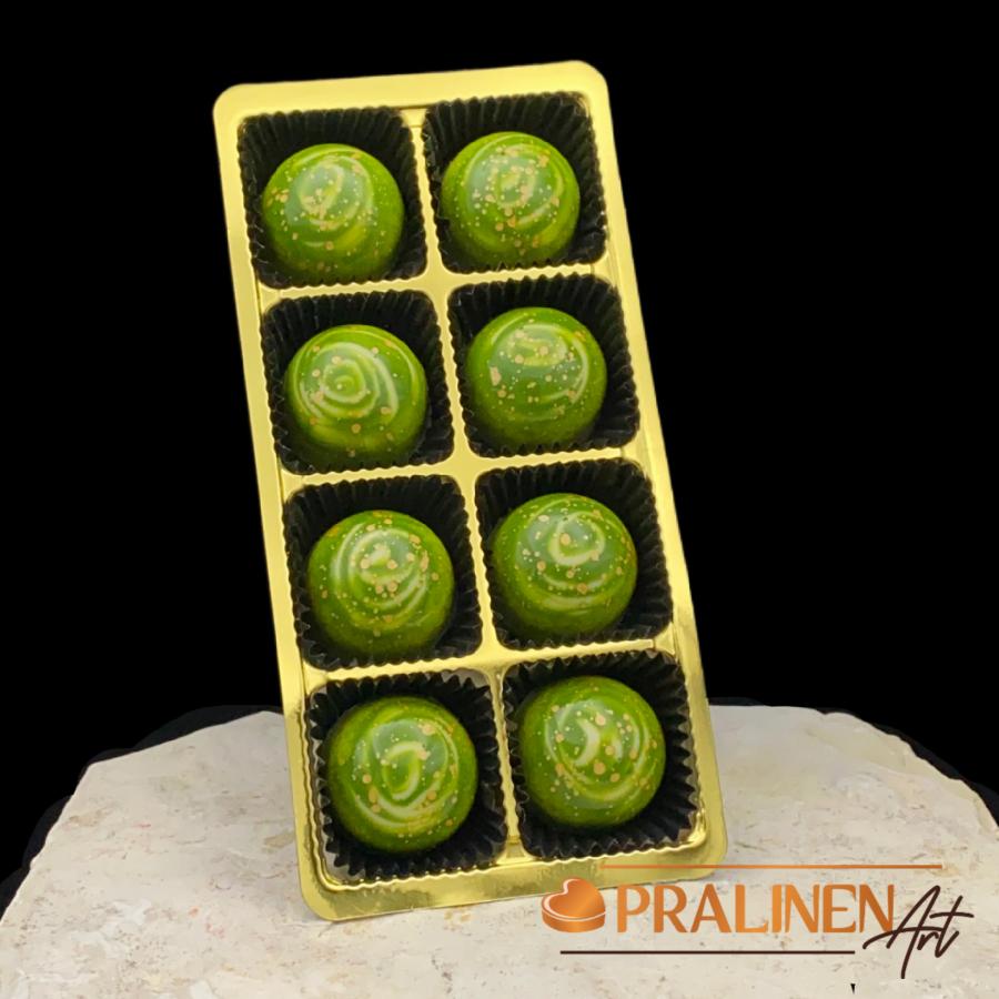 8 handgemachte Mojito-Pralinen von PralinenArt mit Limette Minze Rohrzucker und Rum