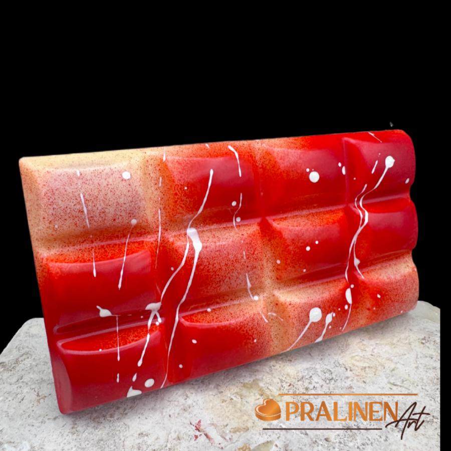 Erdbeer Joghurt - Tafel  | Belgische wei&szlig;e Schokolade farbig verziert