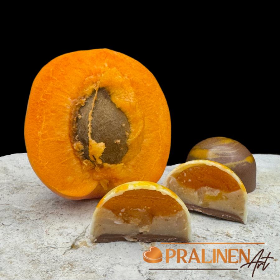 Edle Pralinen mit weißer belgischer Schokolade und Aprikosenfüllung von PralinenArt