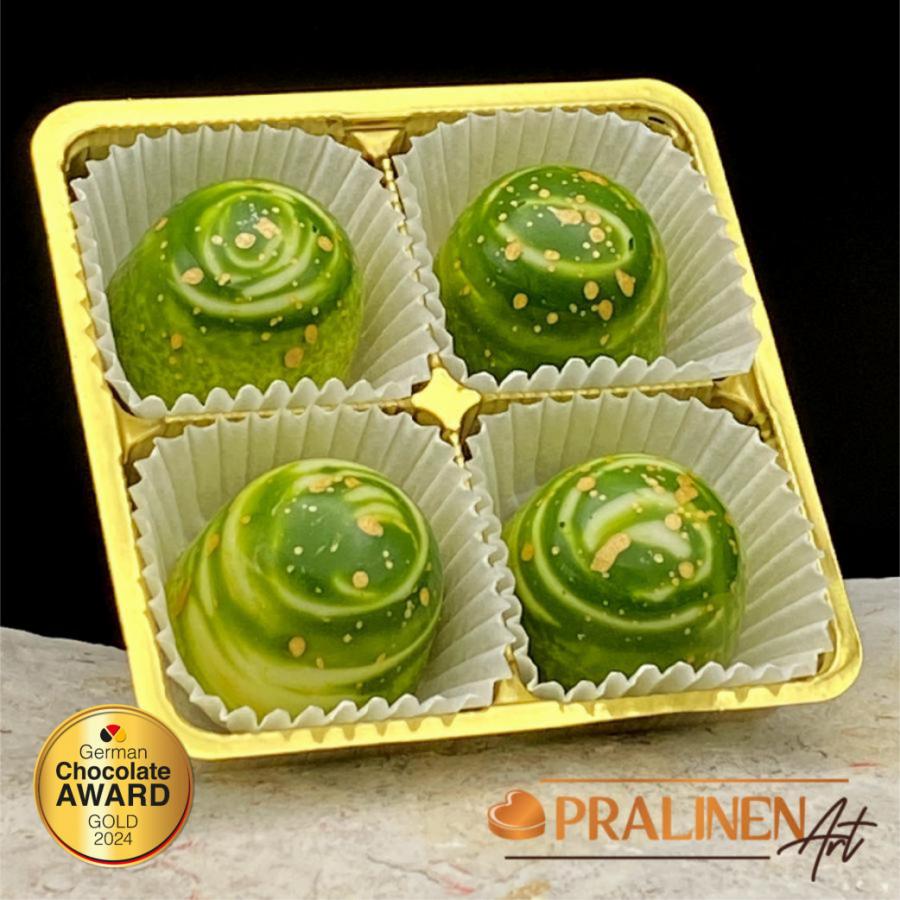 Edle Mojito Praline | Wei&szlig;e Belgische Schokolade mit Limette, Minze und Rohrzucker   | 4 Pralinen