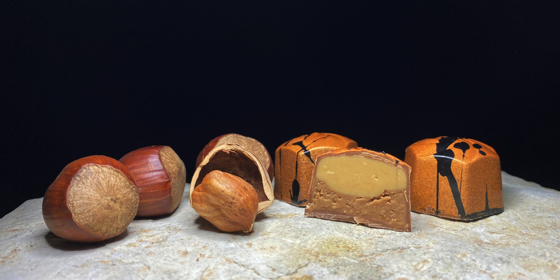 PralinanArt Haselnuss Gianduja-Nougat
